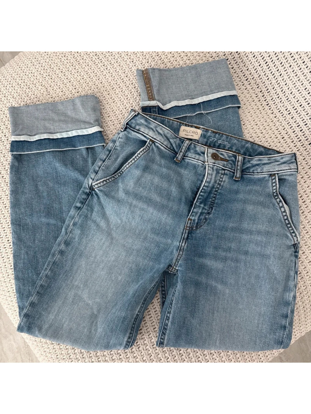 Anthropologie pilcro bottom folded hem medium wash jeans